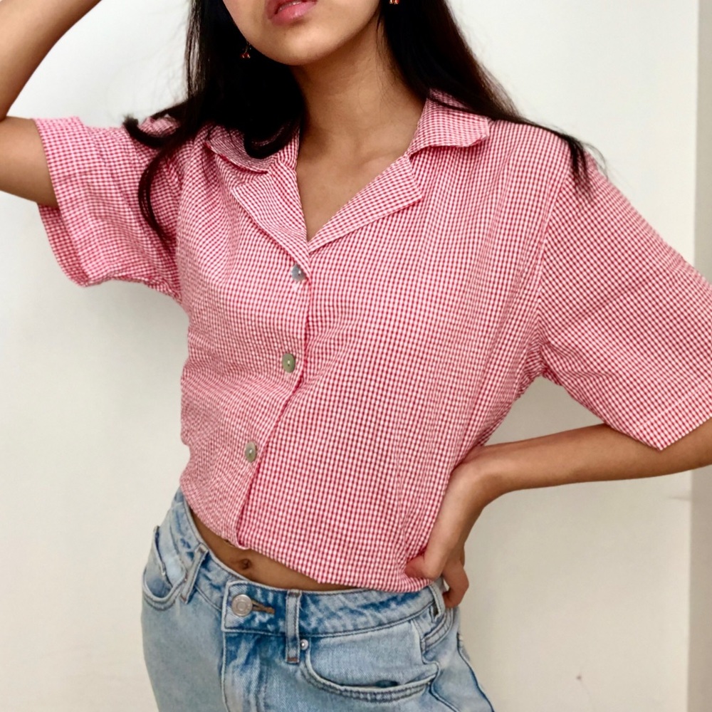Vintage Gingham Button Up!!